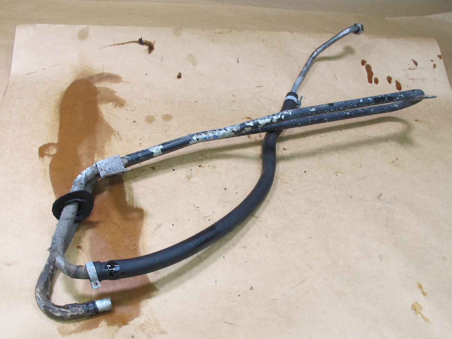 73-85 MERCEDES R107 POWER STEERING OIL COOLING HOSE PIPE LINE OEM