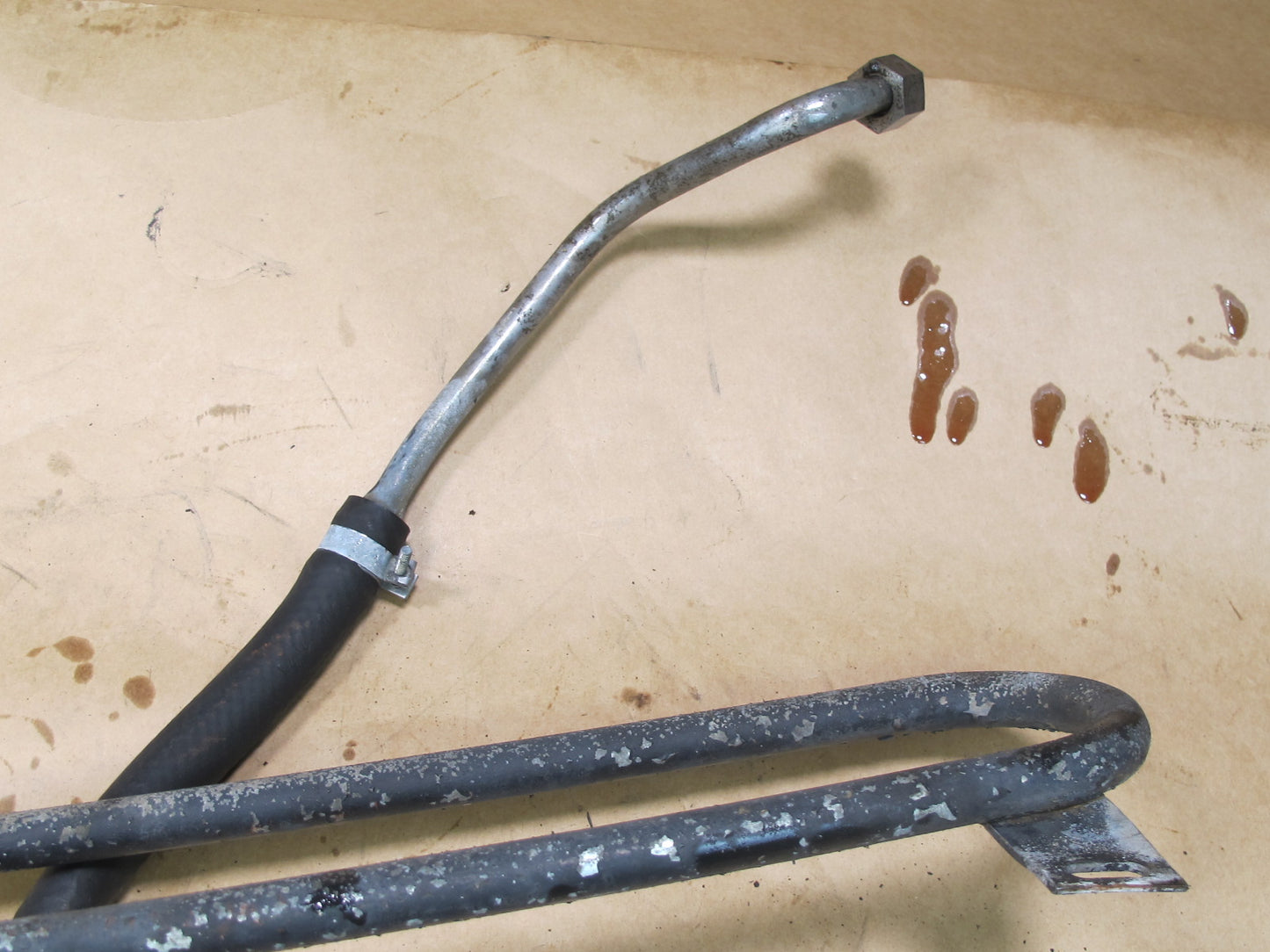 73-85 MERCEDES R107 POWER STEERING OIL COOLING HOSE PIPE LINE OEM