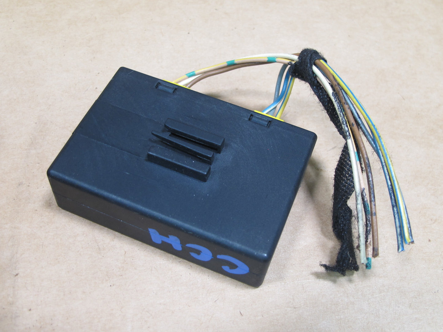 04-08 CHRYSLER CROSSFIRE RIGHT PASSENGER SAFETY OFF CONTROL MODULE 1938200226 OEM