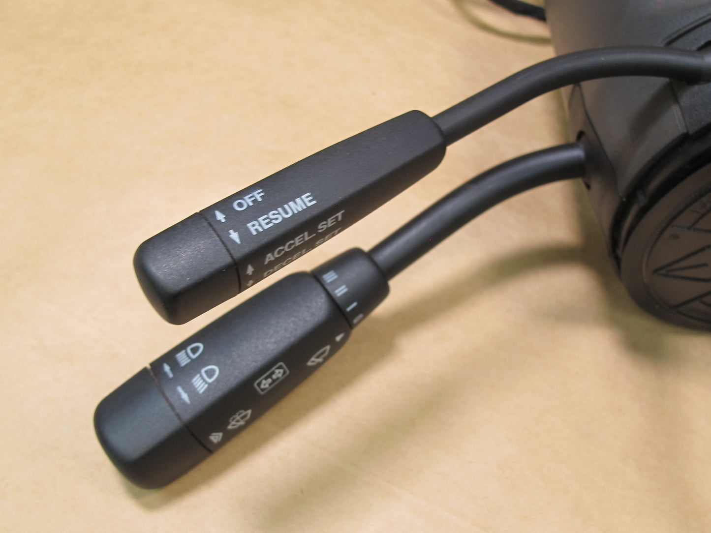 04-08 CHRYSLER CROSSFIRE STEERING COLUMN MULTI SWITCH CLOCK SPRING OEM