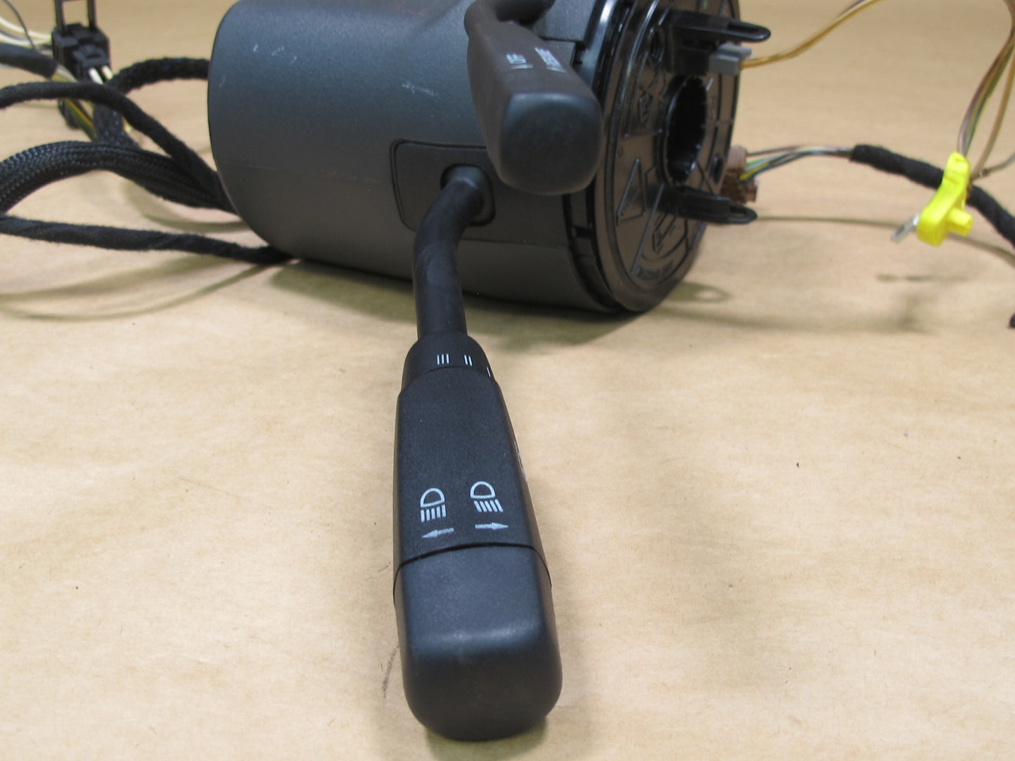 04-08 CHRYSLER CROSSFIRE STEERING COLUMN MULTI SWITCH CLOCK SPRING OEM