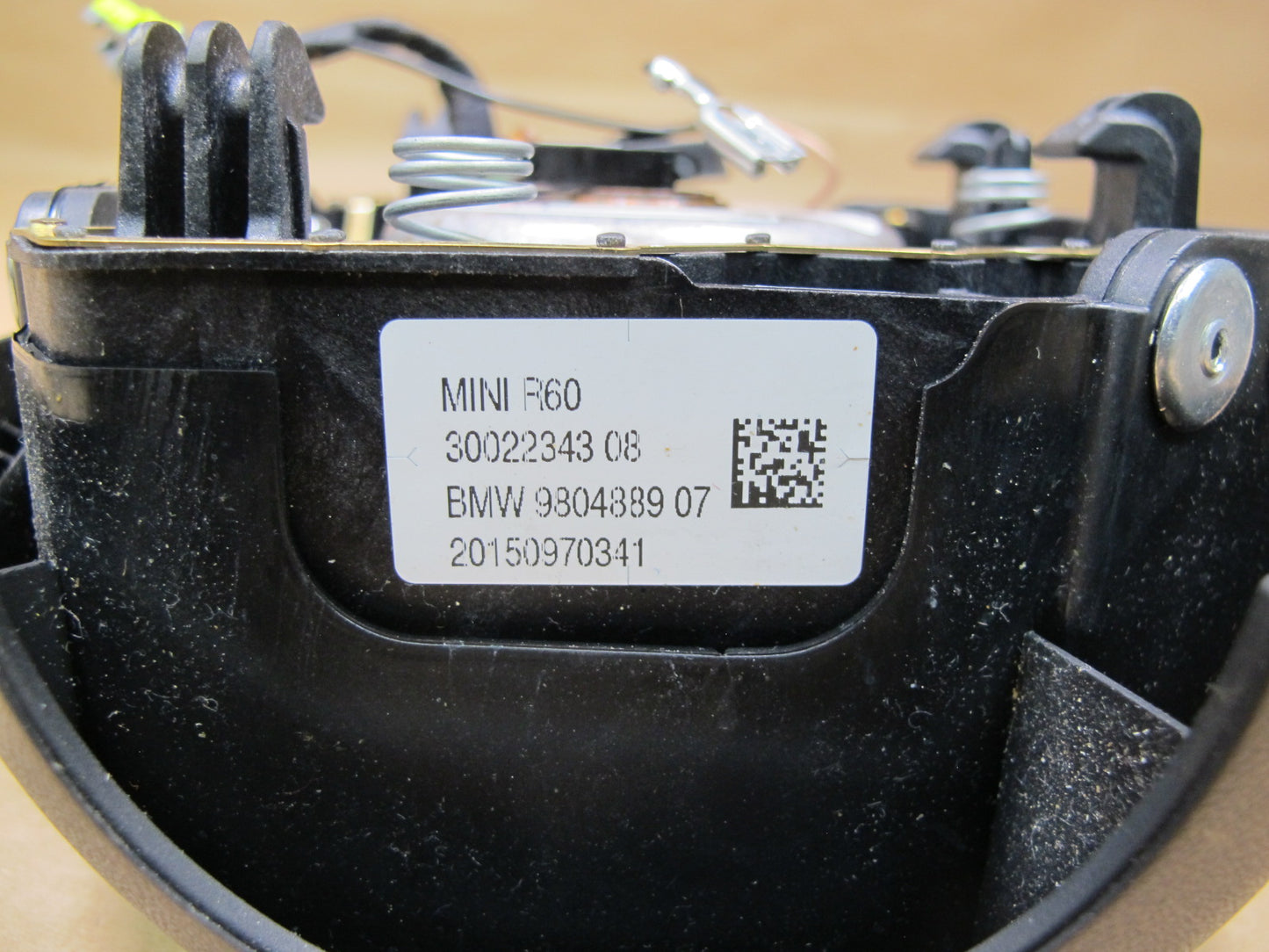 11-16 MINI R60 R61 FRONT LEFT DRIVER SIDE STEERING WHEEL SRS AIRBAG 9804889 OEM
