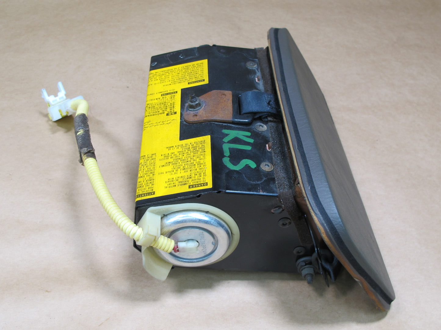95-97 LEXUS LS400 FRONT RIGHT PASSENGER SIDE DASH SRS AIRBAG OEM