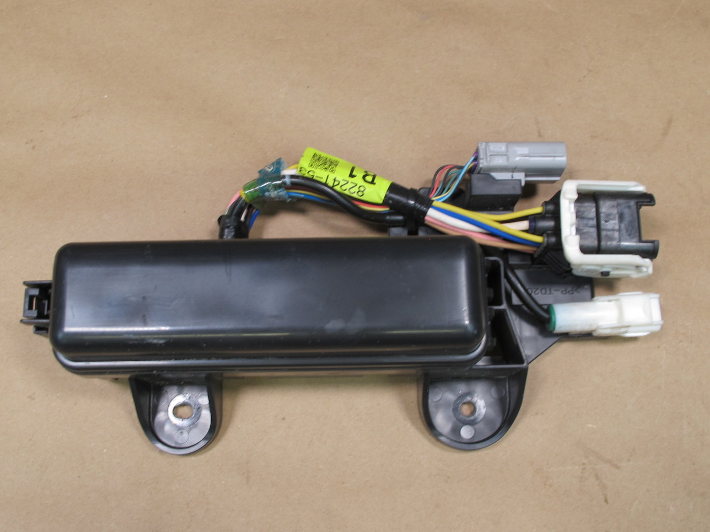 10-15 LEXUS IS250 IS350 CONVERTIBLE REAR TRUNK RELAY FUSE JUNCTION BOX OEM