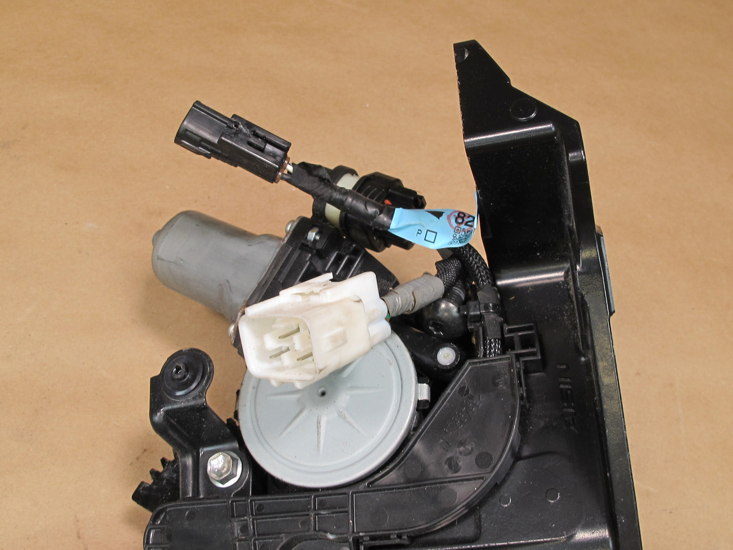 10-15 Lexus IS350 Convertible Rear Left Side TOP Roof Motor Hinge OEM