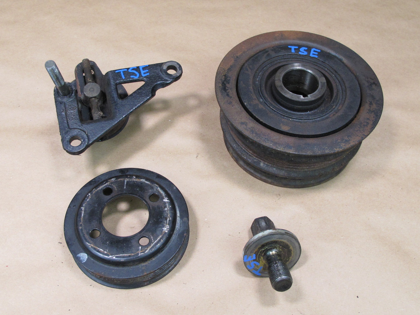86-92 Toyota Supra MK3 Harmonic Balancer AC & Water Pump Pulley w Bracket OEM