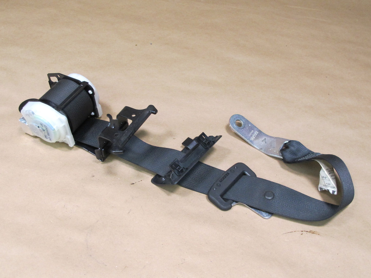10-15 LEXUS IS250 IS350 CONVERTIBLE REAR RIGHT & LEFT SIDE SEATBELT RETRACTOR SET OEM