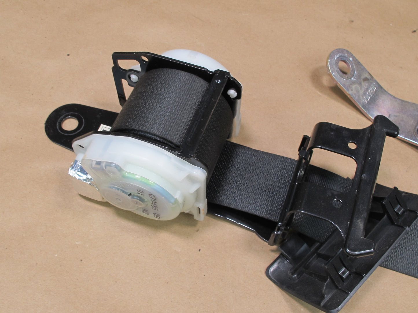 10-15 LEXUS IS250 IS350 CONVERTIBLE REAR RIGHT & LEFT SIDE SEATBELT RETRACTOR SET OEM