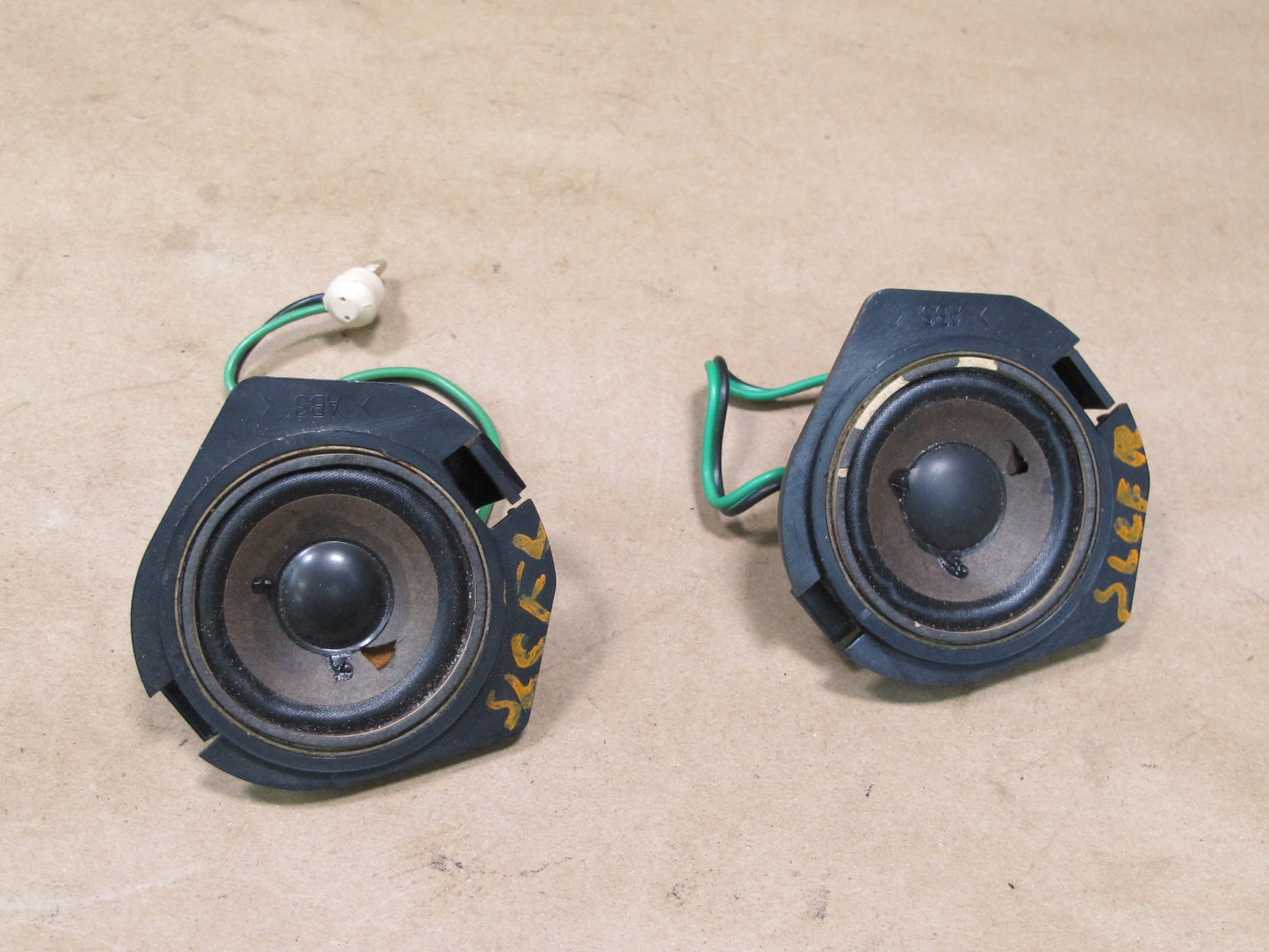 96-97 MERCEDES R129 SL-CLASS SET OF 2 LEFT RIGHT DOOR SPEAKER 1298203302 OEM