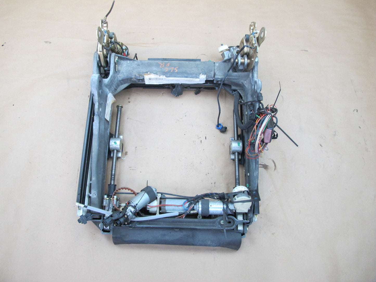 94-02 MERCEDES R129 SL FRONT RIGHT SEAT LOWER FRAME TRACK RAIL W MOTORS OEM