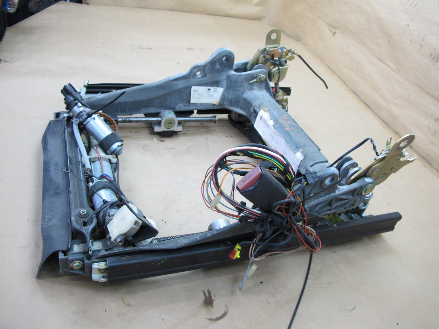 94-02 MERCEDES R129 SL FRONT RIGHT SEAT LOWER FRAME TRACK RAIL W MOTORS OEM