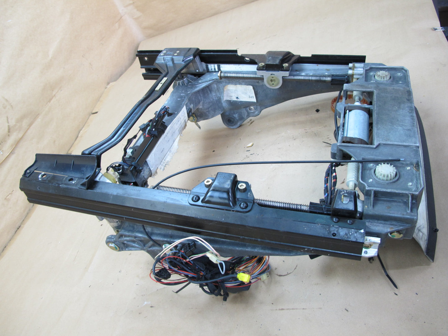94-02 MERCEDES R129 SL FRONT RIGHT SEAT LOWER FRAME TRACK RAIL W MOTORS OEM