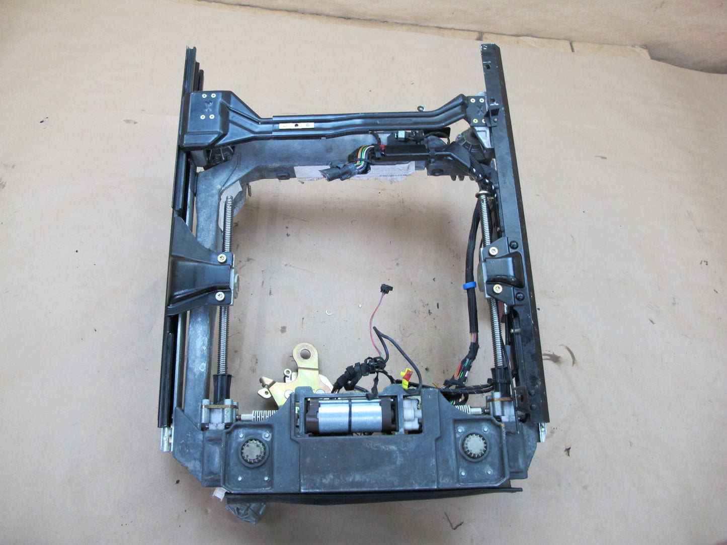 94-02 MERCEDES R129 SL FRONT LEFT SEAT LOWER FRAME TRACK RAIL W MOTORS OEM