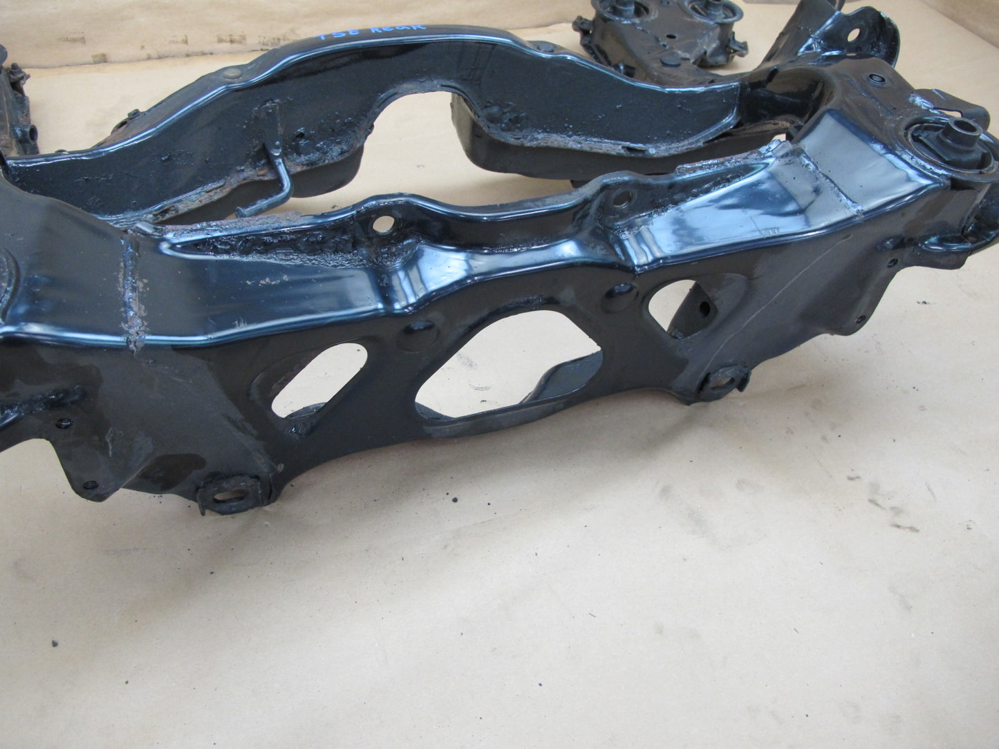 86-92 Toyota Supra MK3 Rear Suspension Subframe Crossmember OEM