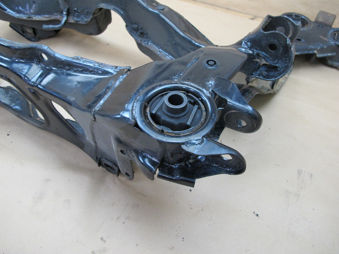 86-92 Toyota Supra MK3 Rear Suspension Subframe Crossmember OEM