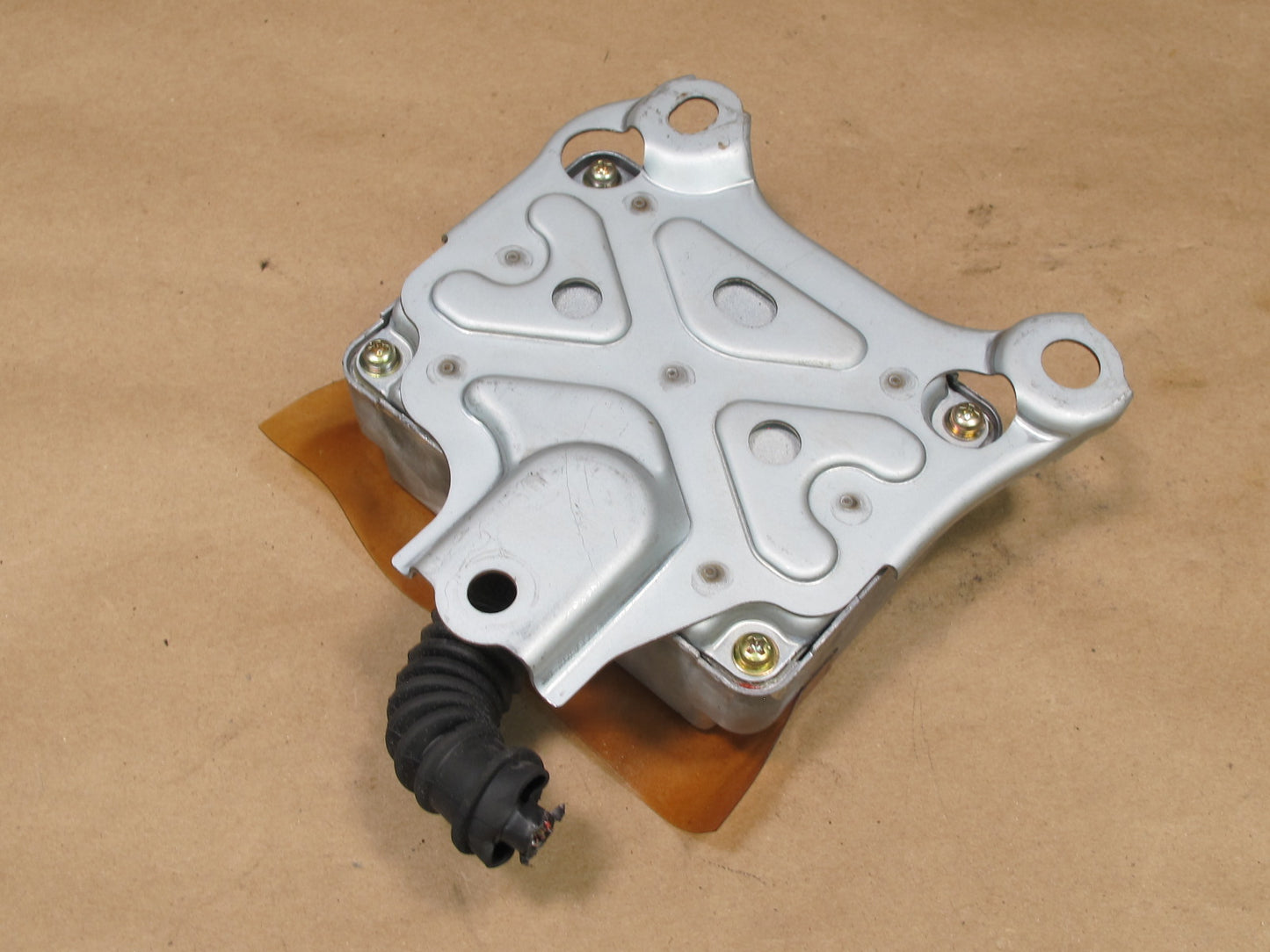 95-96 LEXUS LS400 SRS AIRBAG CONTROL MODULE UNIT 8917050040 OEM