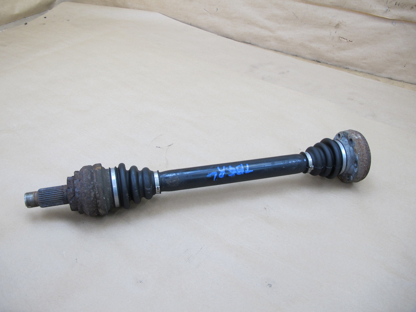 09-10 BMW E90 E91 E92 E93 335xi Rear Left Axle Shaft 7527027 OEM