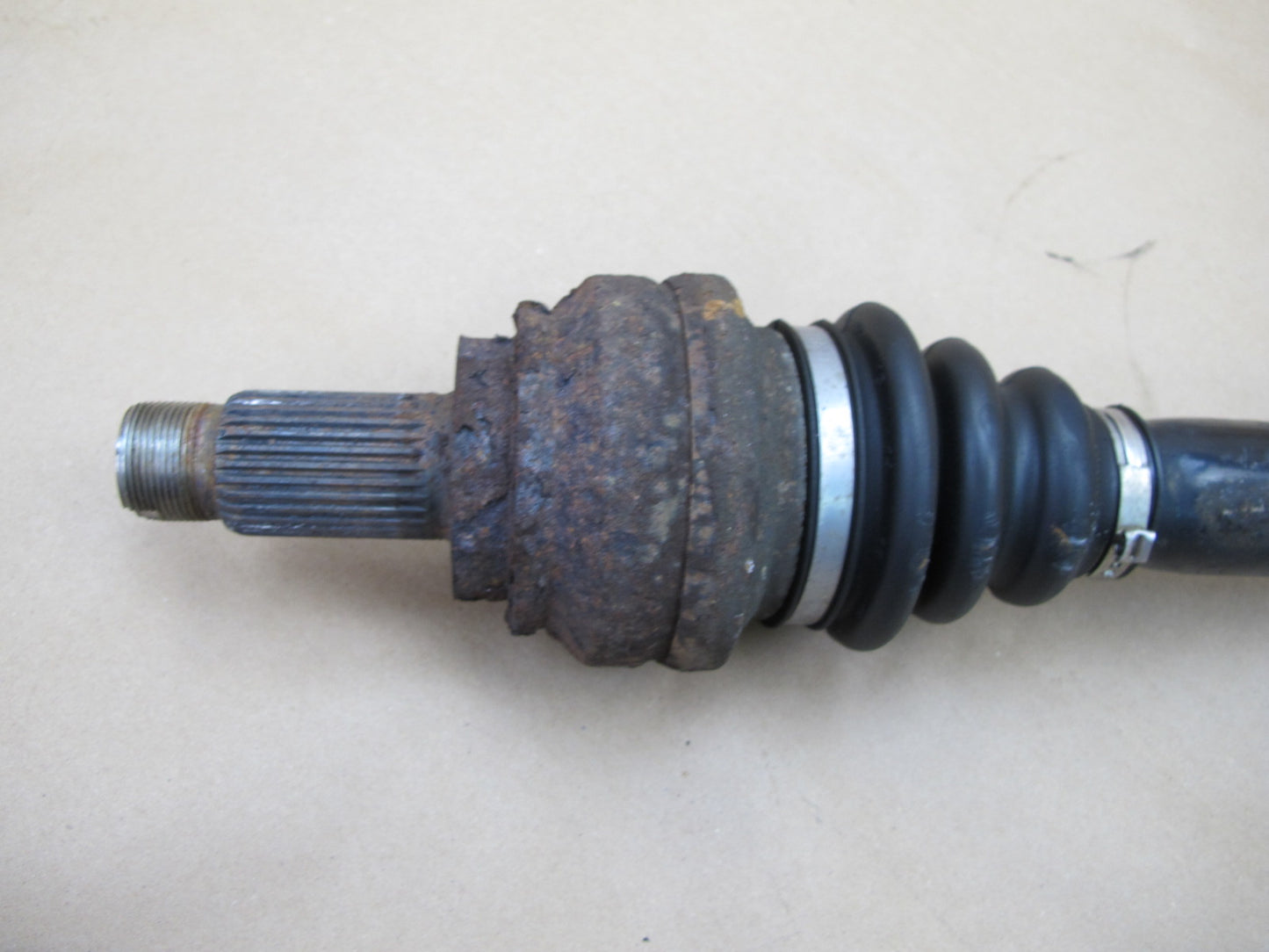 09-10 BMW E90 E91 E92 E93 335xi Rear Left Axle Shaft 7527027 OEM
