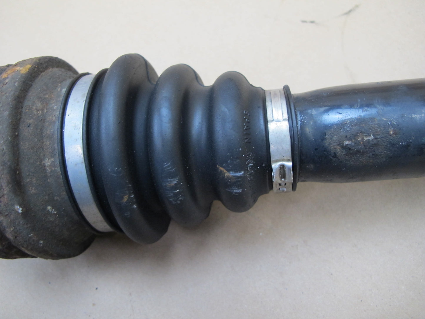 09-10 BMW E90 E91 E92 E93 335xi Rear Left Axle Shaft 7527027 OEM