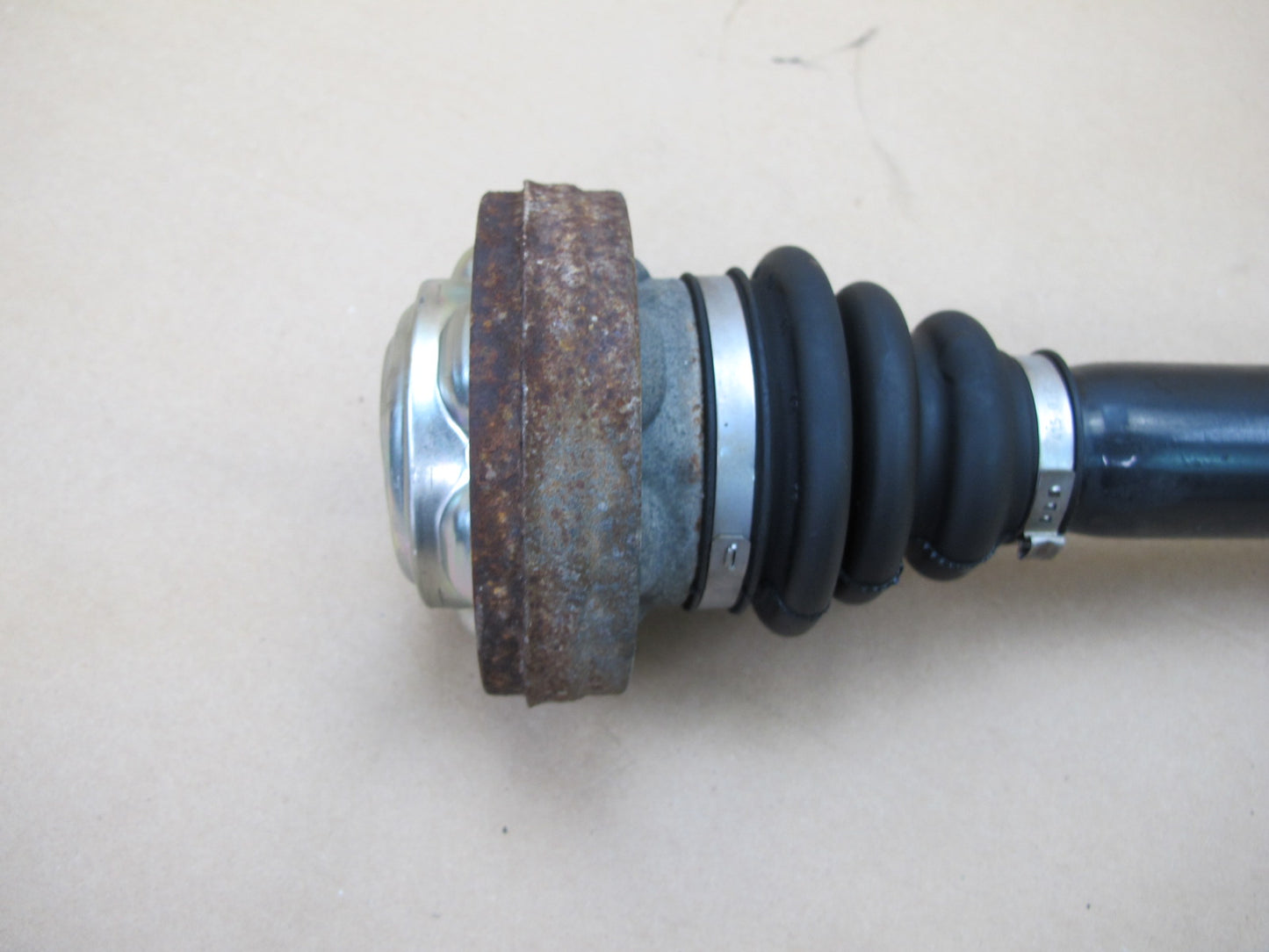 09-10 BMW E90 E91 E92 E93 335xi Rear Left Axle Shaft 7527027 OEM