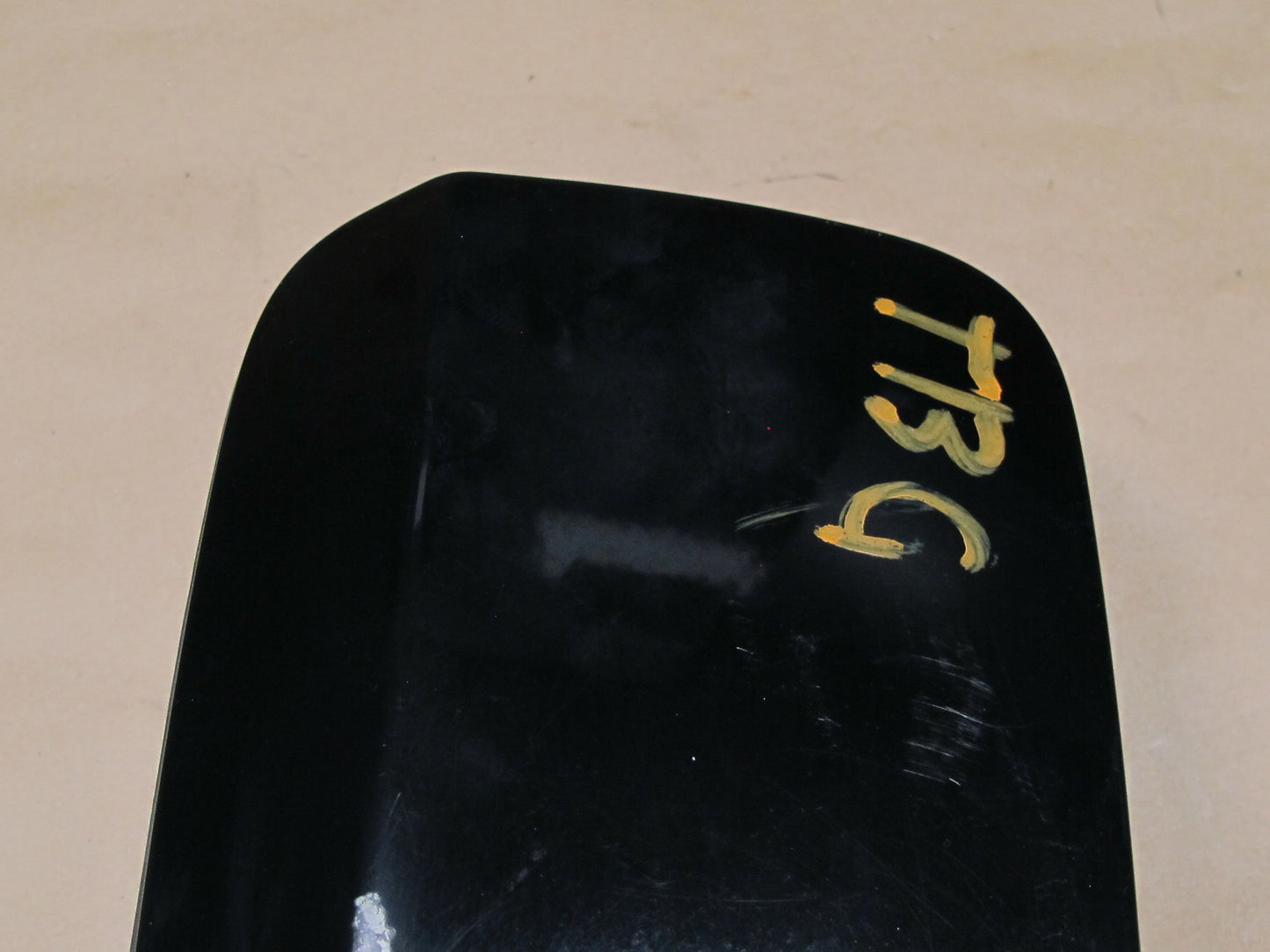 07-11 BMW E90 E91 E92 E93 FUEL DOOR LID COVER W HINGE 7117982 OEM