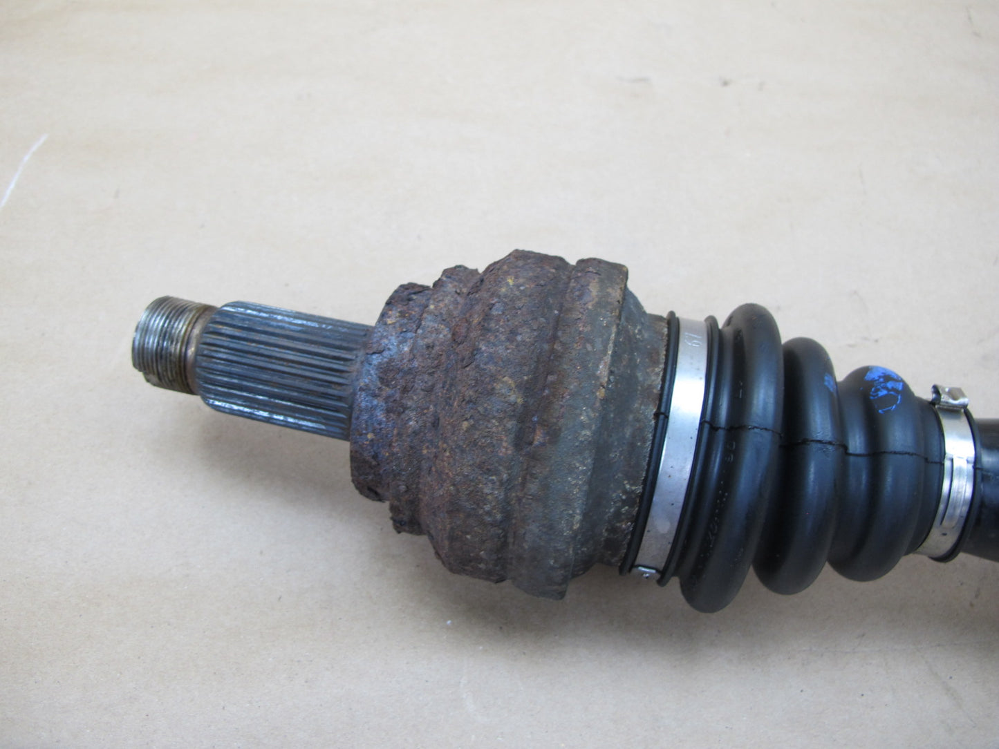09-10 BMW E90 E91 E92 E93 335xi REAR RIGHT AXLE SHAFT 7527028 OEM