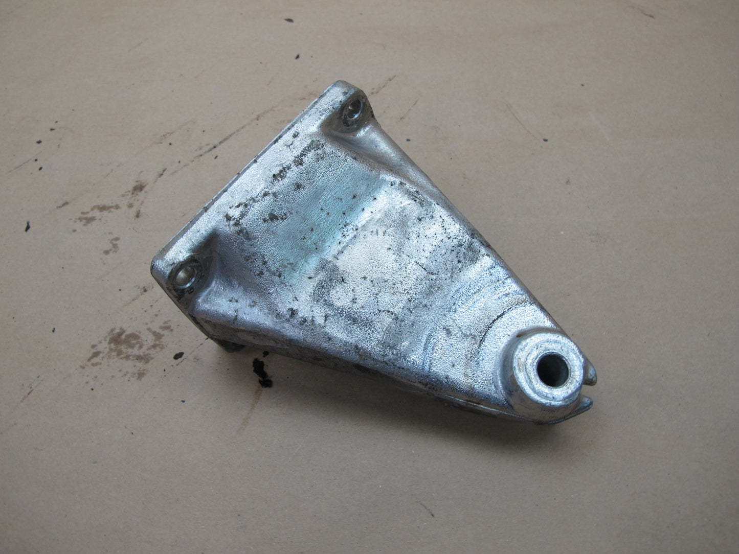 03-08 MERCEDES R230 SL55 AMG M113 SET OF 2 RIGHT & LEFT ENGINE MOTOR MOUNT OEM