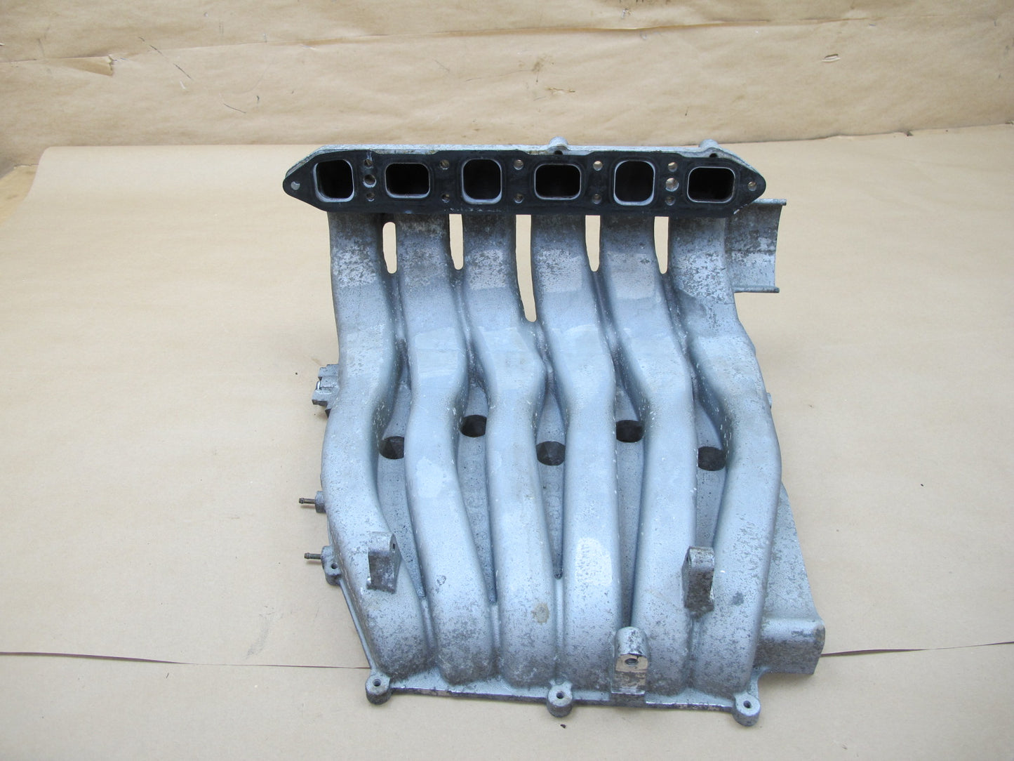 01-03 VW EUROVAN T4 2.8L ENGINE INTAKE MANIFOLD OEM