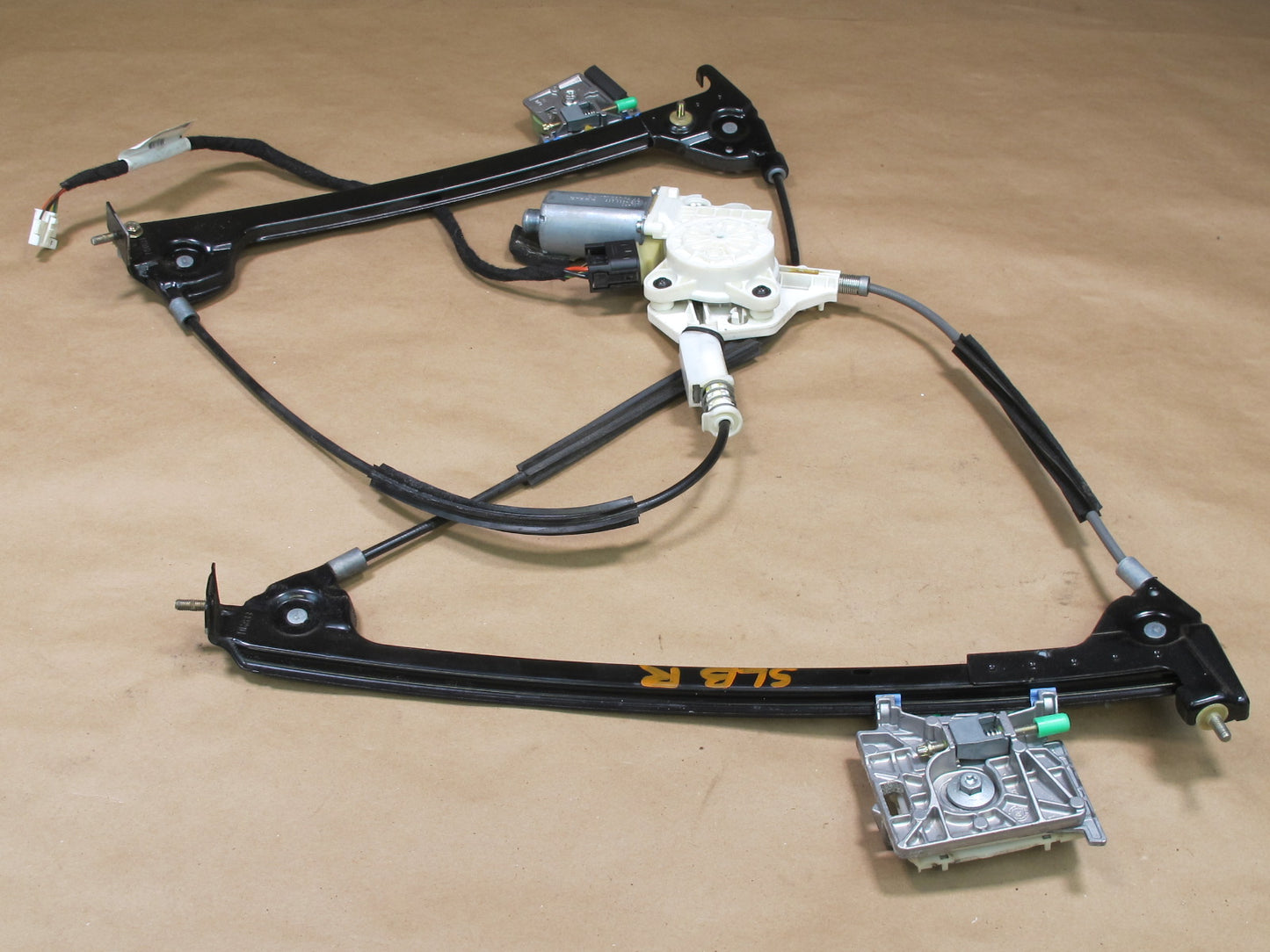 03-12 MERCEDES R230 SL-CLASS FRONT RIGHT WINDOW REGULATOR W MOTOR OEM
