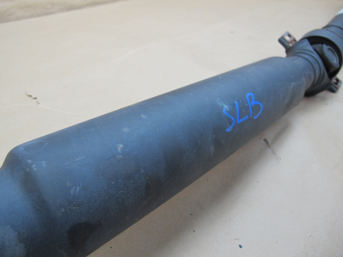 03-06 MERCEDES R230 SL55 AMG REAR DRIVESHAFT DRIVE SHAFT 2304102006 OEM