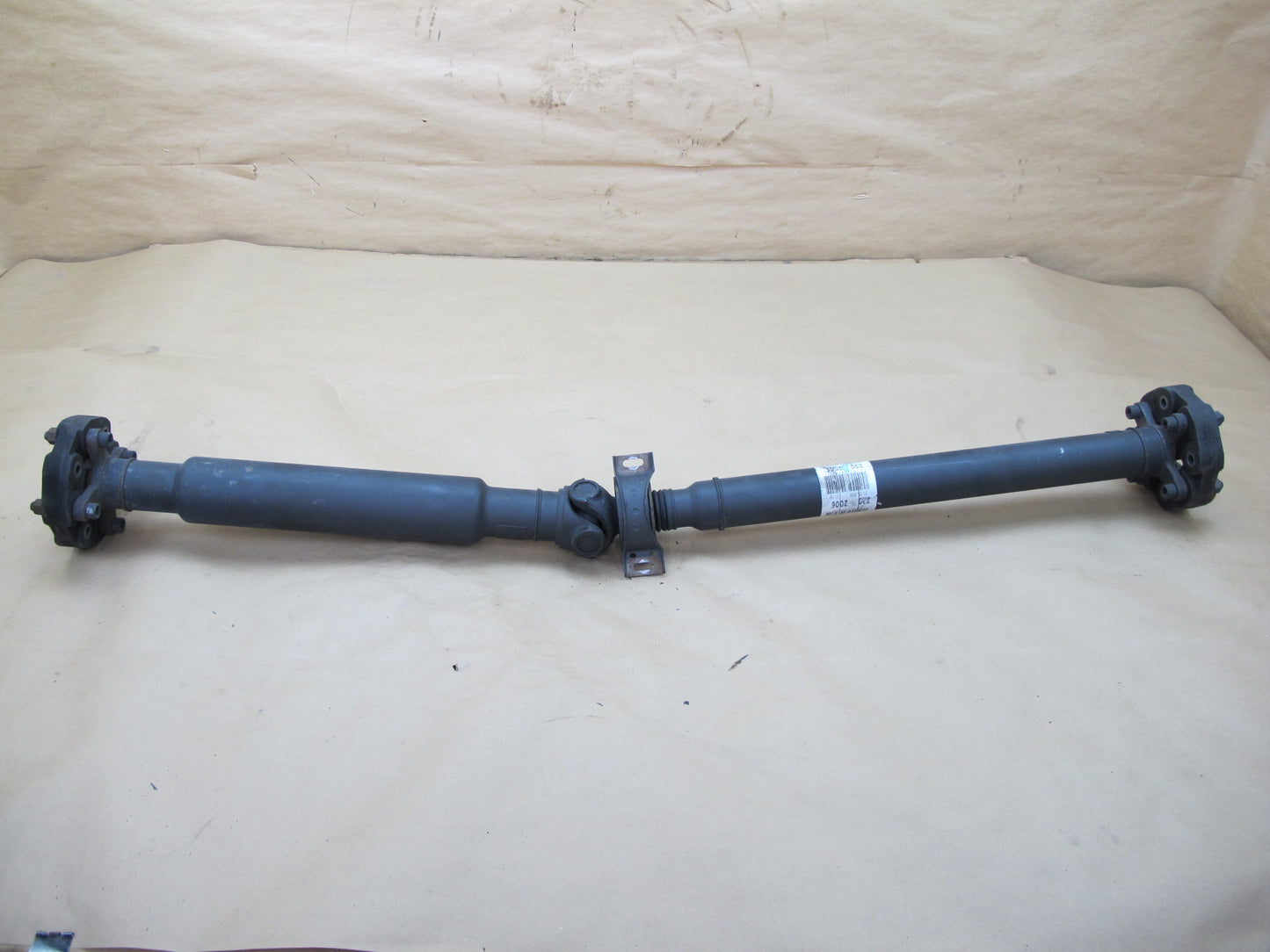 03-06 MERCEDES R230 SL55 AMG REAR DRIVESHAFT DRIVE SHAFT 2304102006 OEM