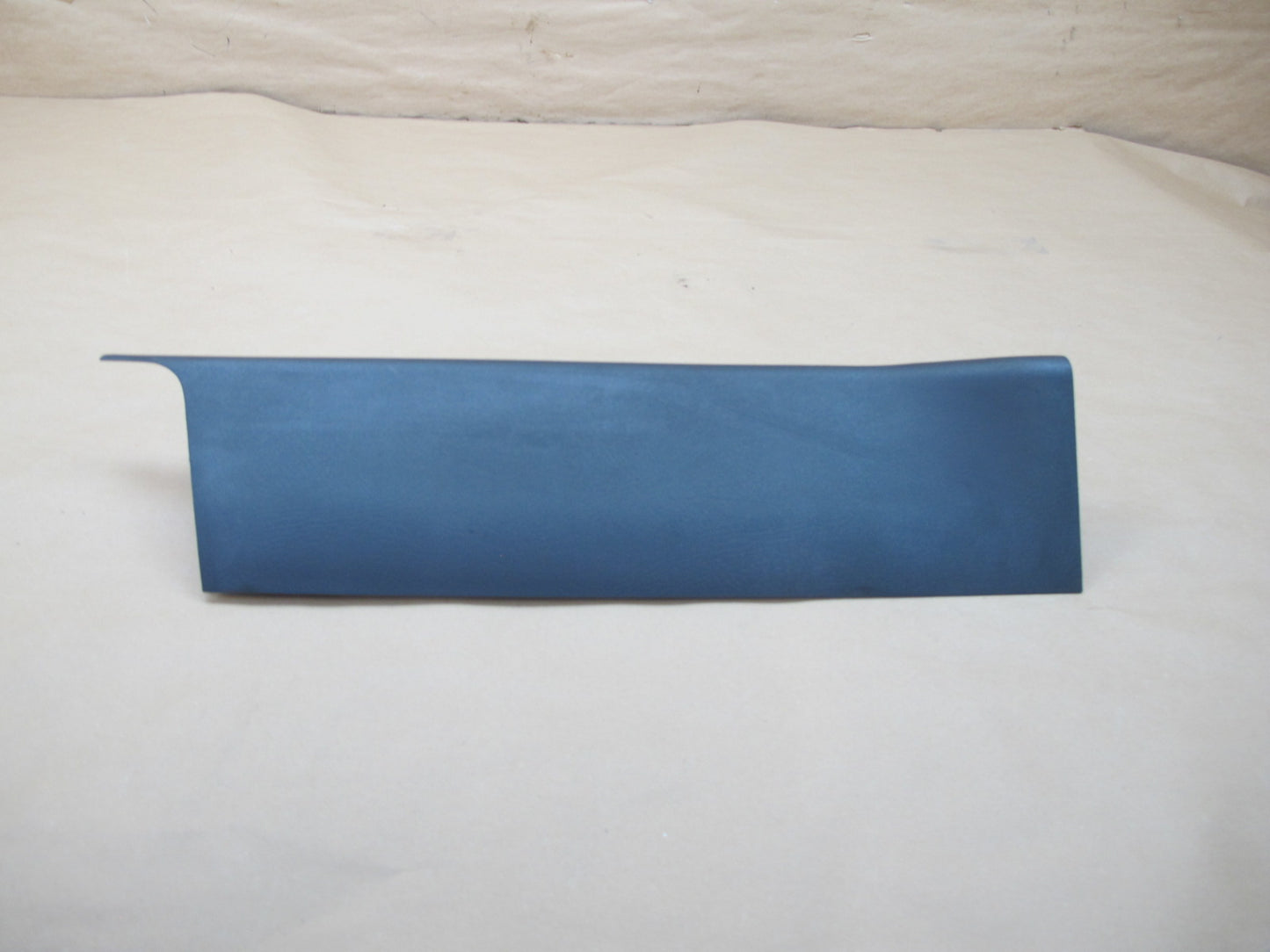 2003-2007 Hummer H2 Rear 3RD ROW Right & Left Side Window Trim Panel Set