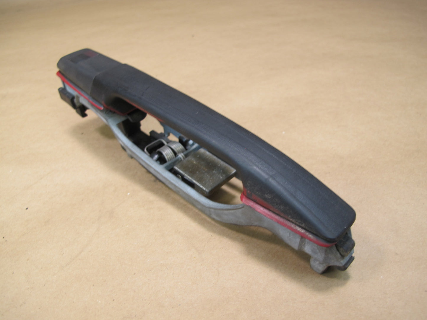 94-02 MERCEDES R129 SL-CLASS RIGHT PASSENGER SIDE EXTERIOR DOOR HANDLE OEM