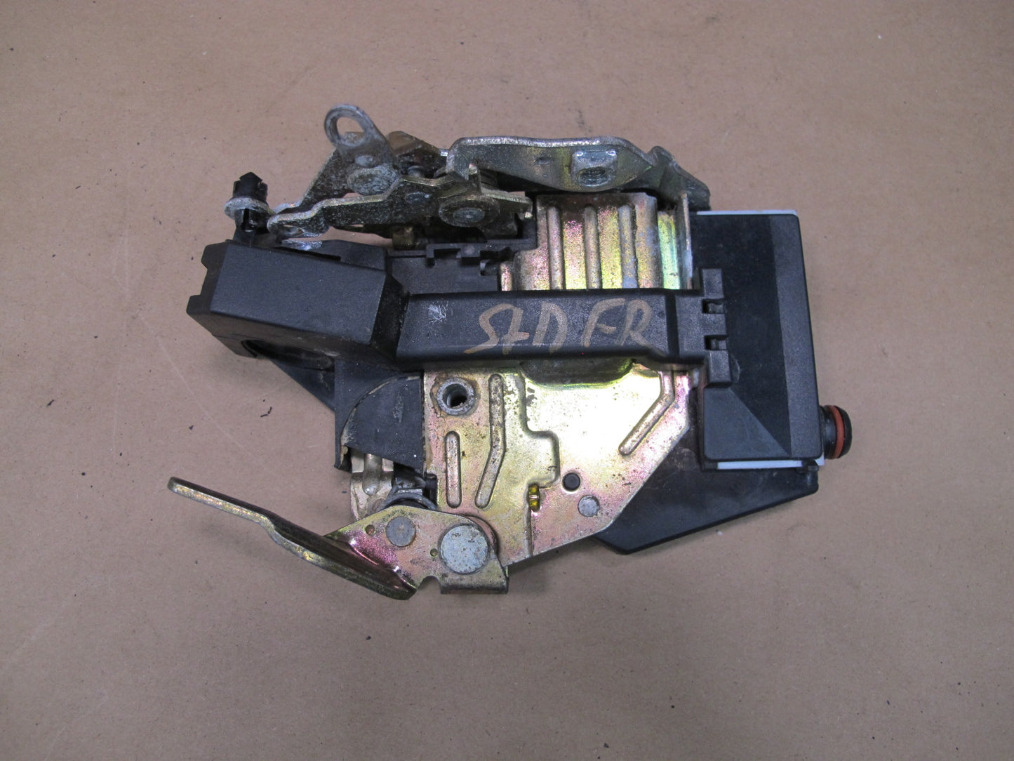 96-02 MERCEDES R129 SL-CLASS RIGHT SIDE DOOR LOCK LATCH ACTUATOR OEM
