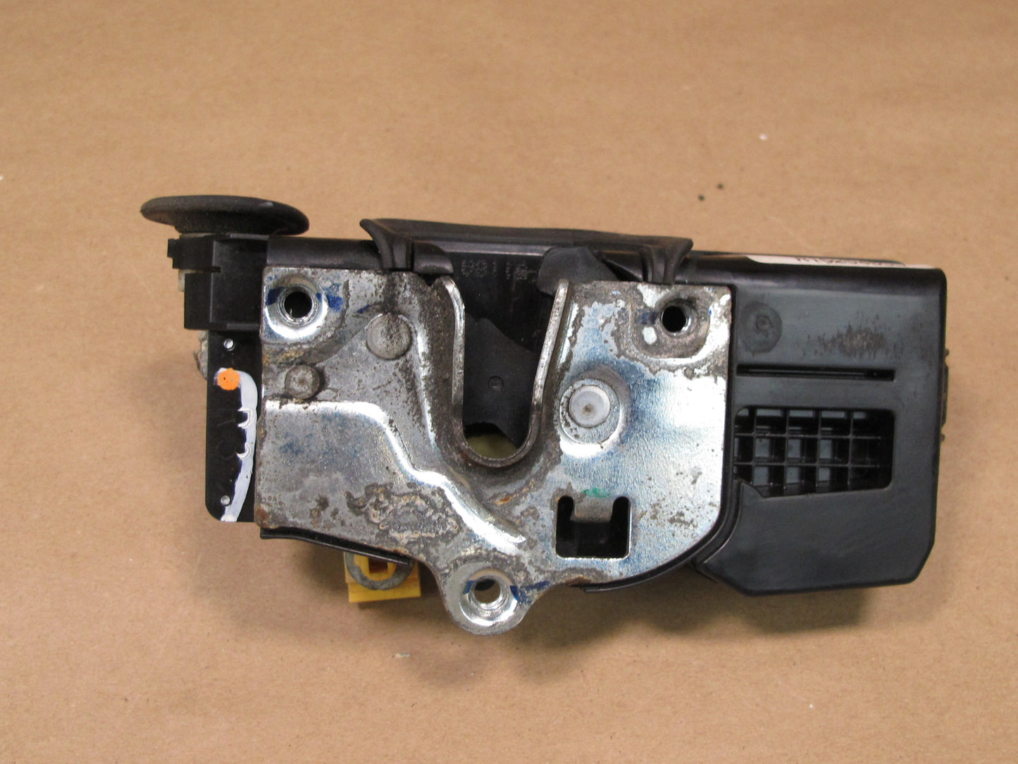 2003-2007 Hummer H2 Rear Right Passenger Side Door Lock Latch Actuator