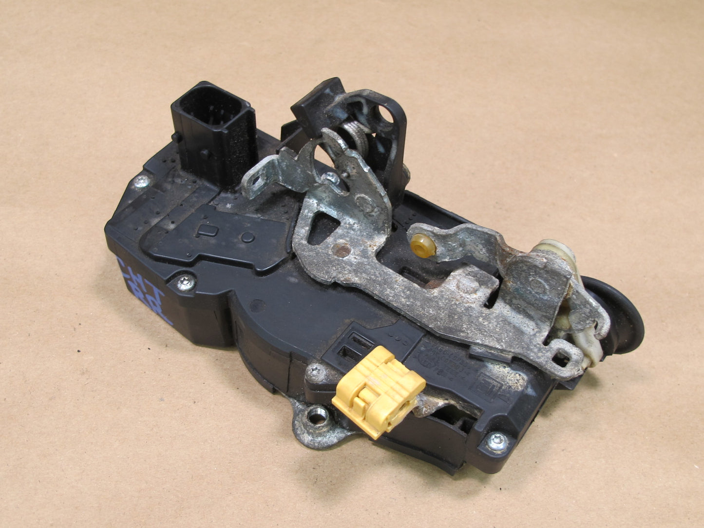 2003-2007 Hummer H2 Rear Right Passenger Side Door Lock Latch Actuator