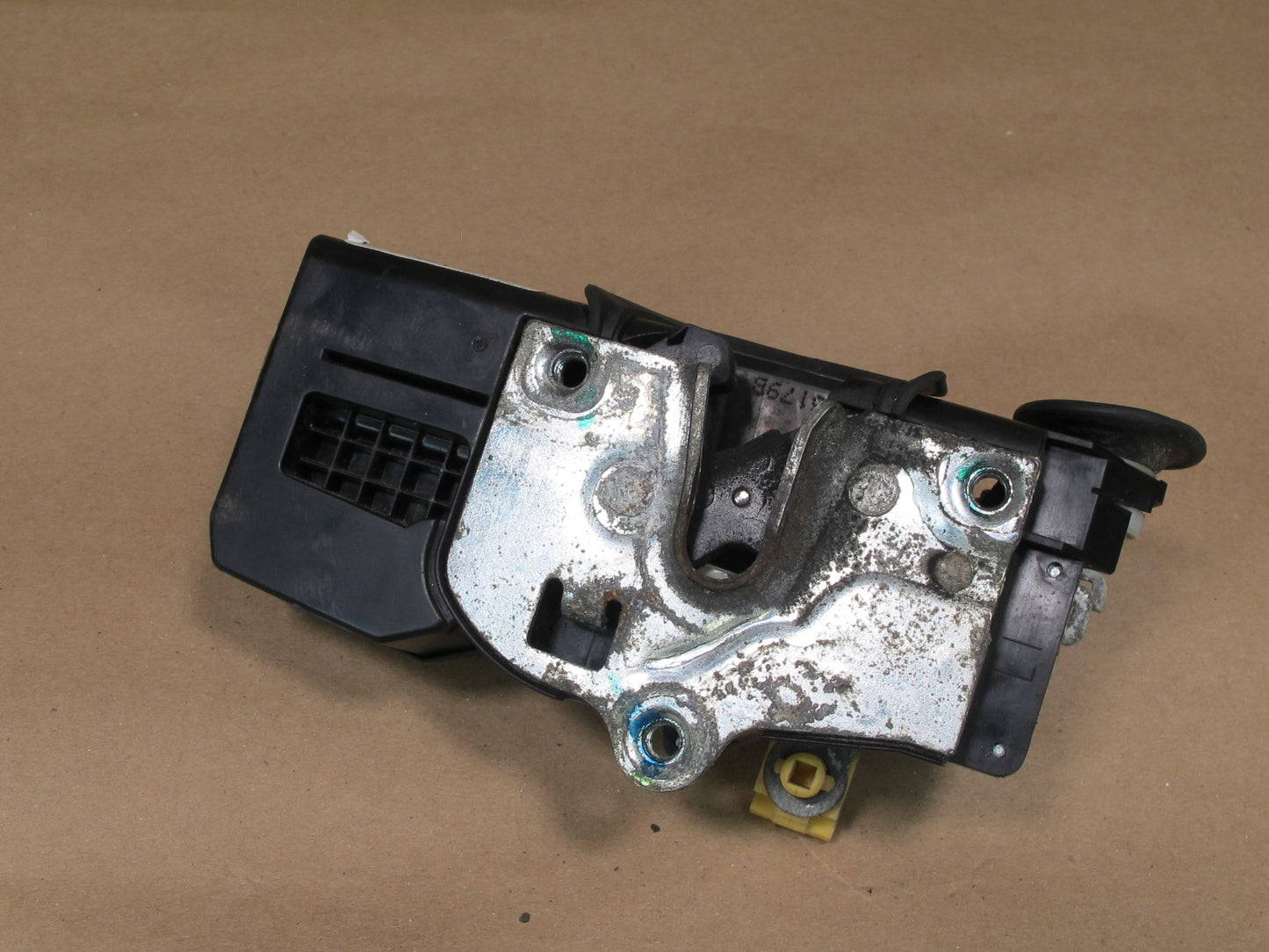 2003-2007 Hummer H2 Rear Right Passenger Side Door Lock Latch Actuator