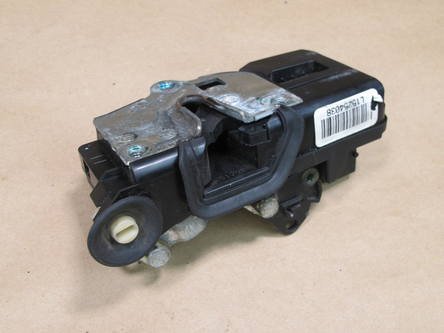 2003-2007 Hummer H2 Rear Right Passenger Side Door Lock Latch Actuator