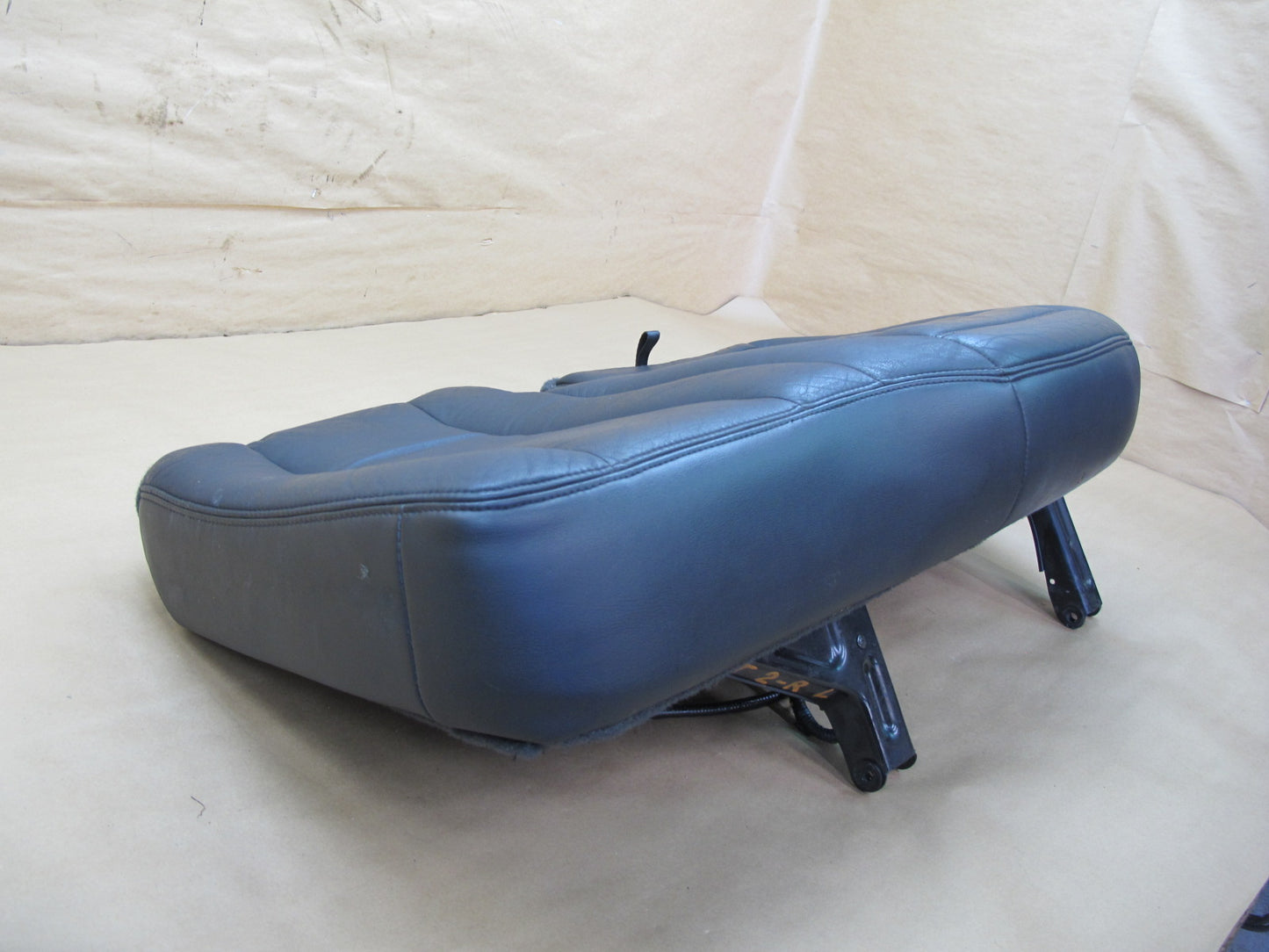 2003-2007 Hummer H2 Rear Left Driver Side Seat Lower Cushion Leather