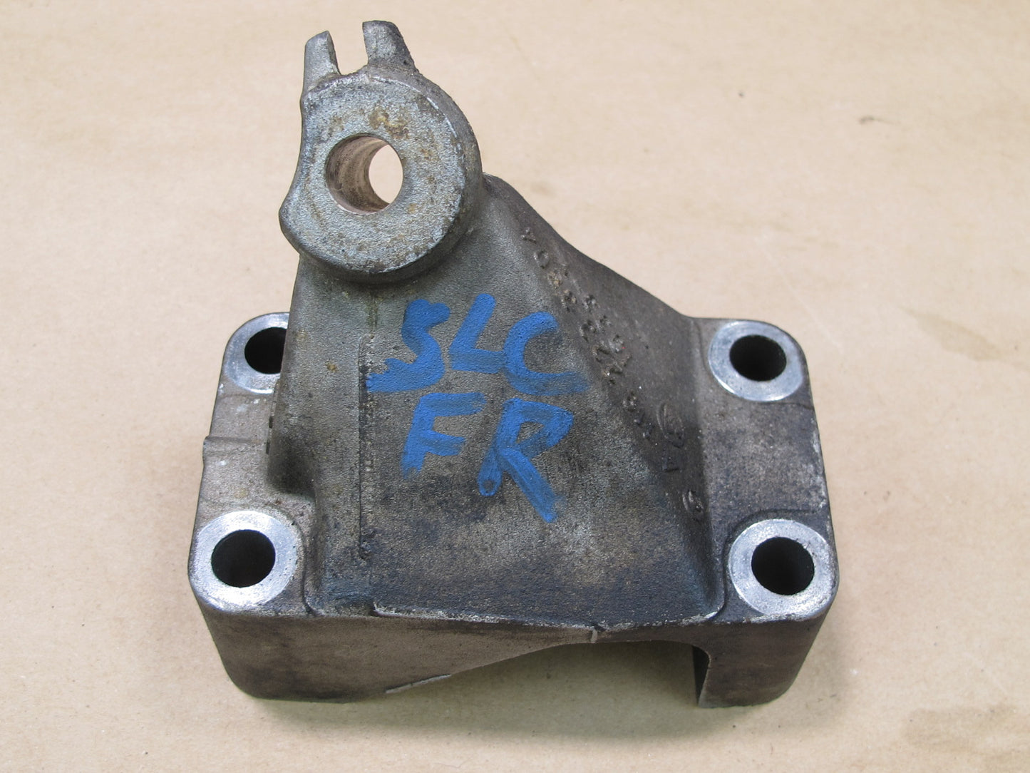 94-98 MERCEDES R129 SL500 M119 SET OF 2 LEFT & RIGHT ENGINE MOTOR MOUNT OEM