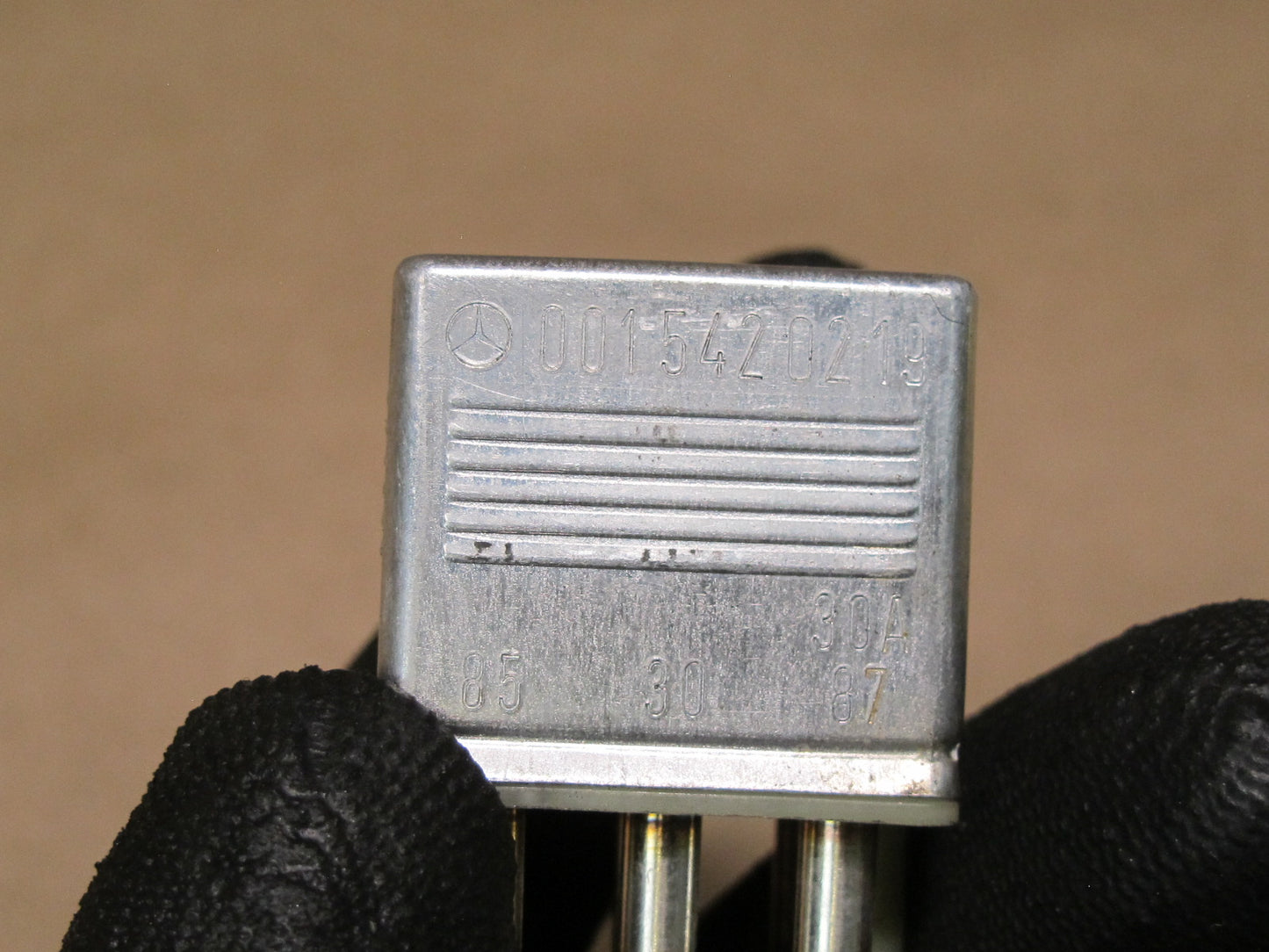 96-02 Mercedes R129 Sl-class Multi Purpose Relay Module 0015420219 OEM