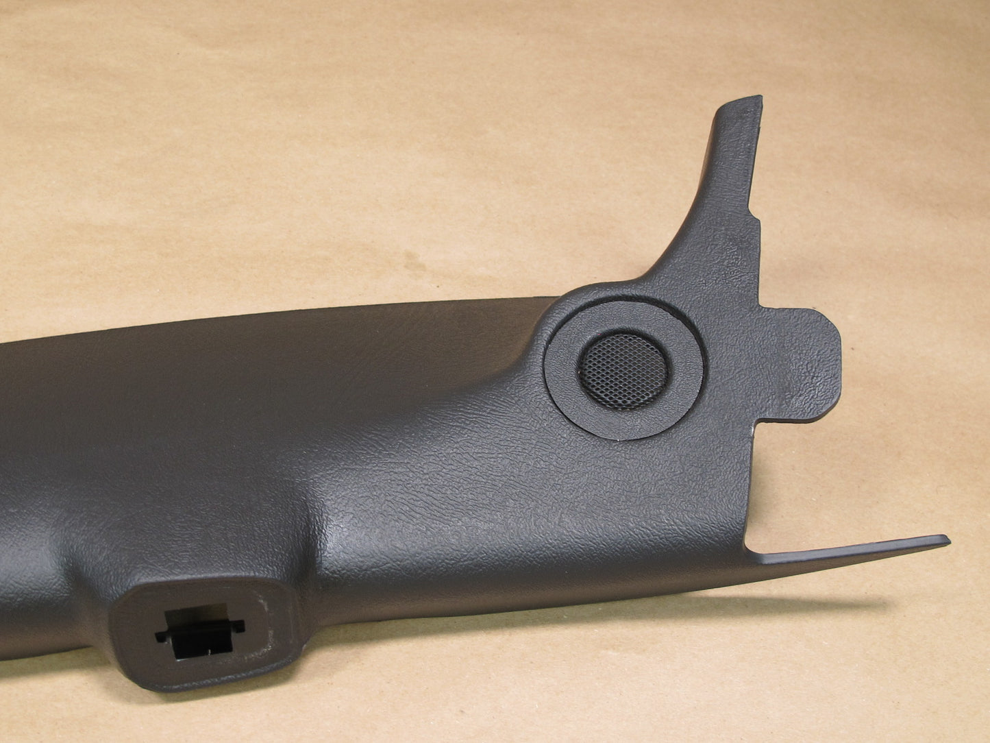 2003-2007 Hummer H2 Front Left & Right Side A Pillar Cover Trim Panel Set