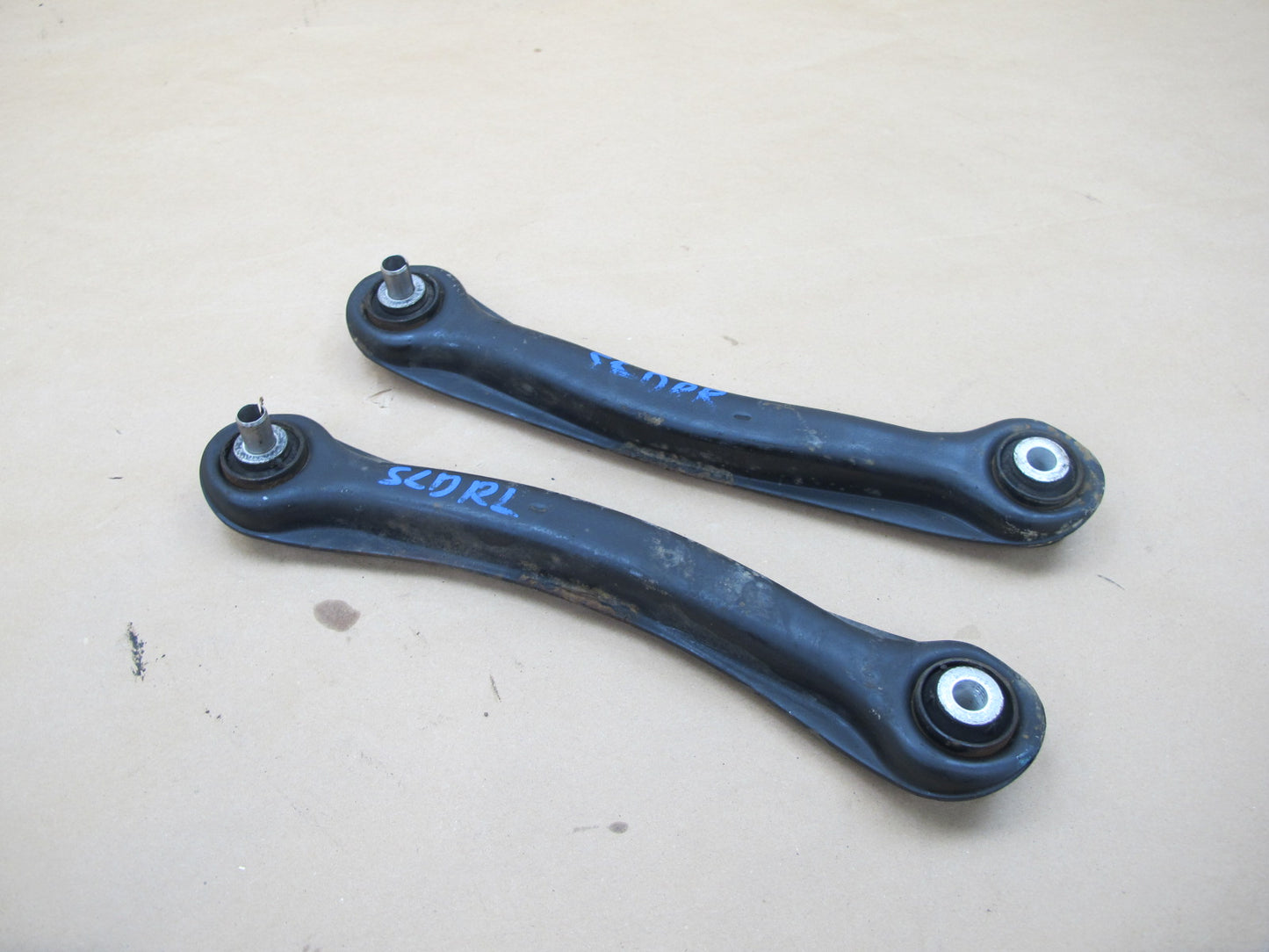 94-98 Mercedes R129 Sl-class Set of 2 Rear Left & Right Lower Control Arm OEM