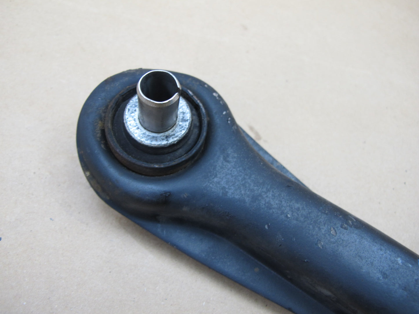 94-98 Mercedes R129 Sl-class Set of 2 Rear Left & Right Lower Control Arm OEM