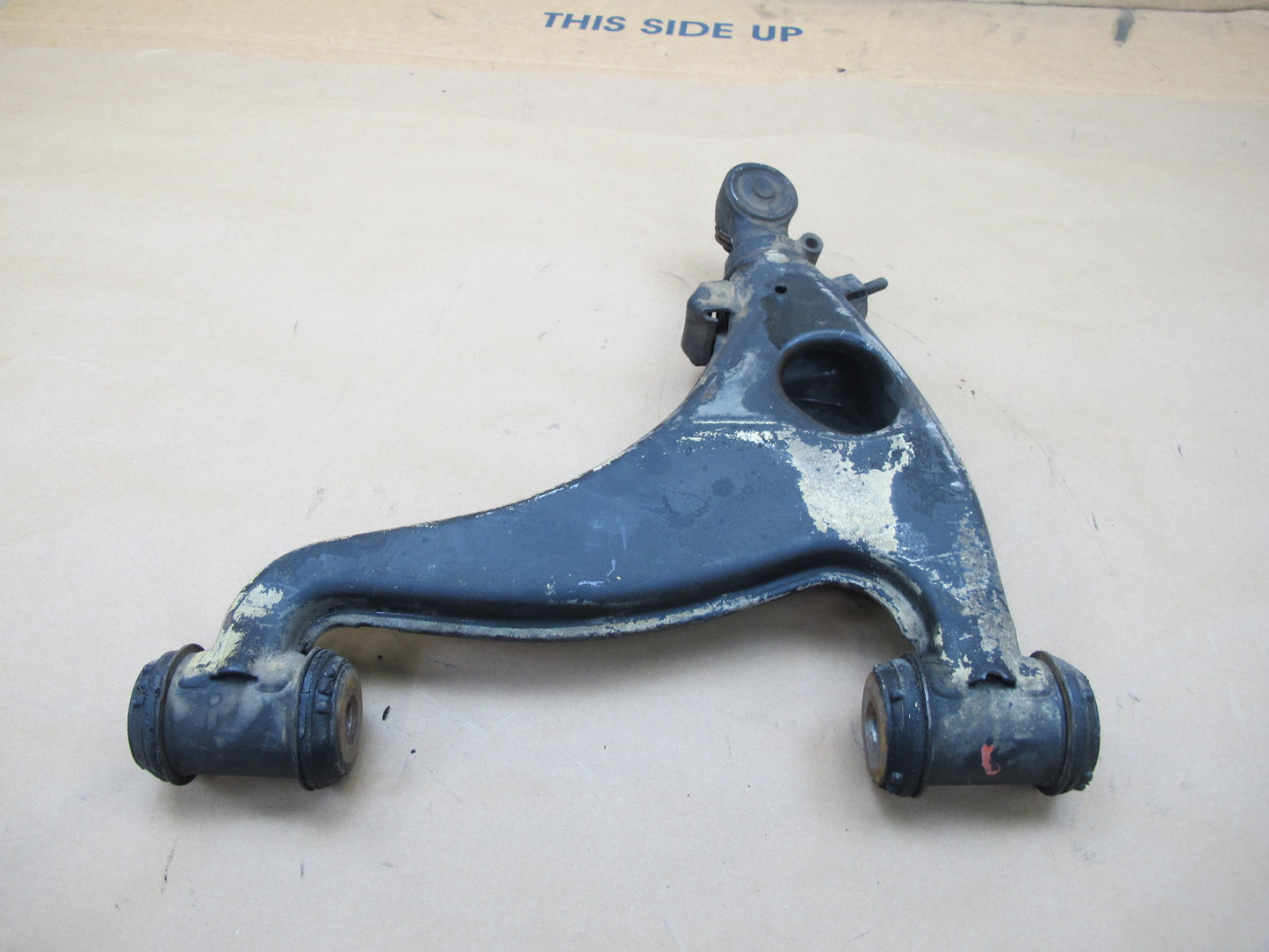 94-98 Mercedes R129 Sl-class Set of 2 Front Left Right Lower Control Arm OEM