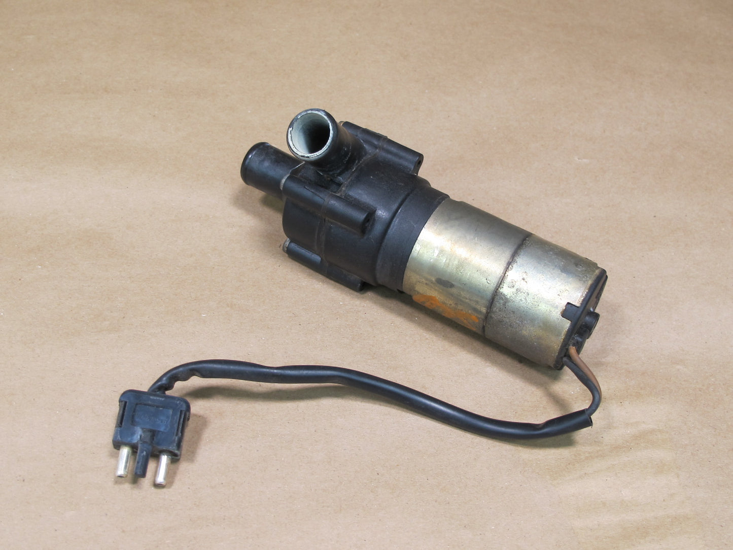 96-02 Mercedes R129 Sl-class Engine Auxiliary AUX Water Pump 0018351064 OEM