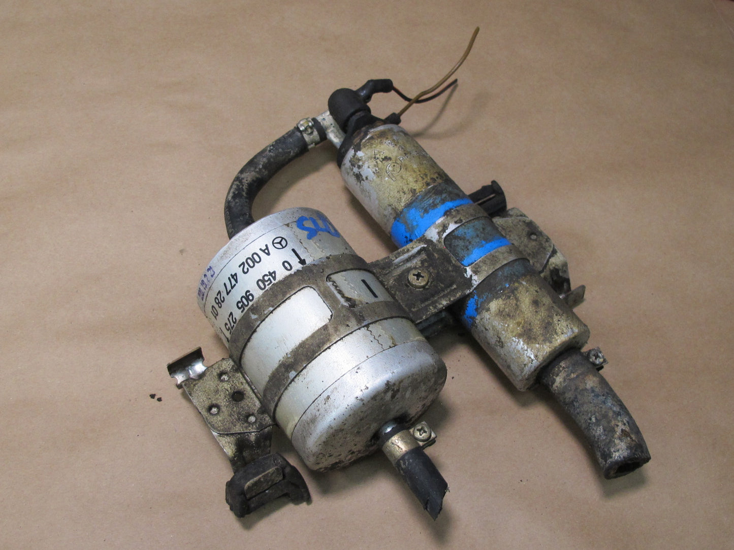94-98 Mercedes R129 Sl-class Fuel Filter & Auxiliary Pump Assembly OEM