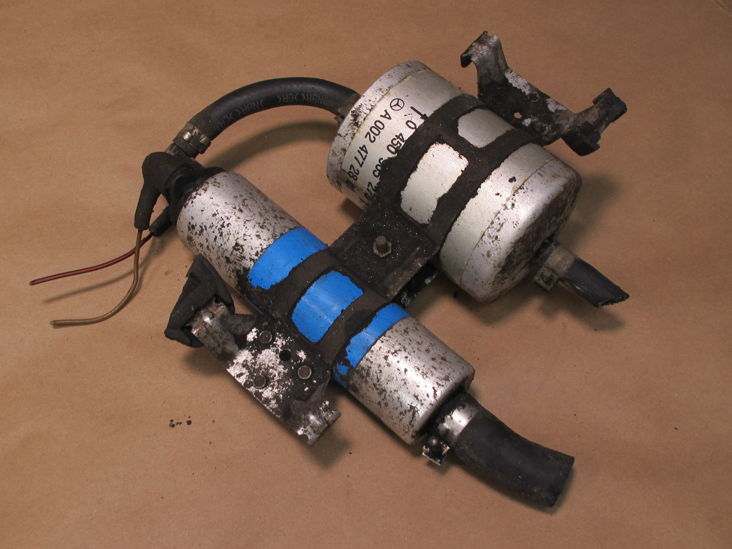 94-98 Mercedes R129 Sl-class Fuel Filter & Auxiliary Pump Assembly OEM