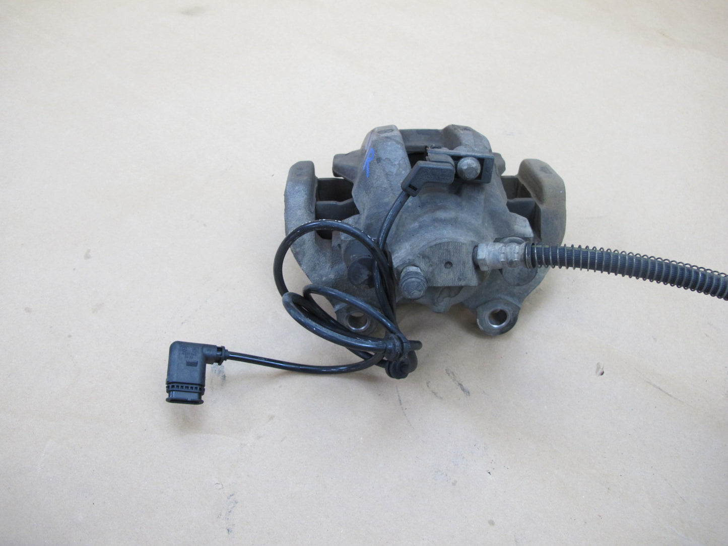07-13 Mercedes W221 RWD Set of 2 Rear Left & Right Brake Caliper OEM