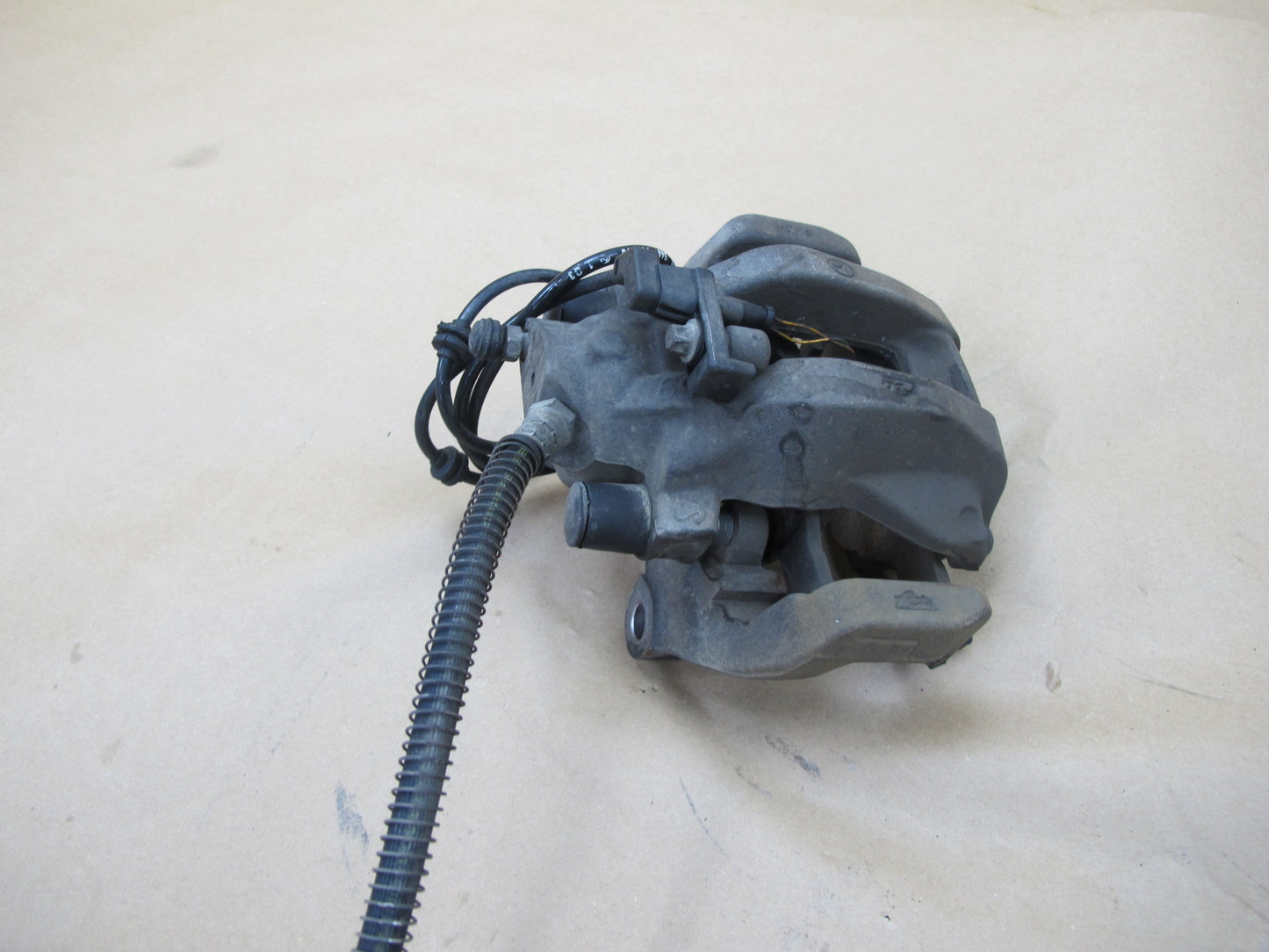 07-13 Mercedes W221 RWD Set of 2 Rear Left & Right Brake Caliper OEM